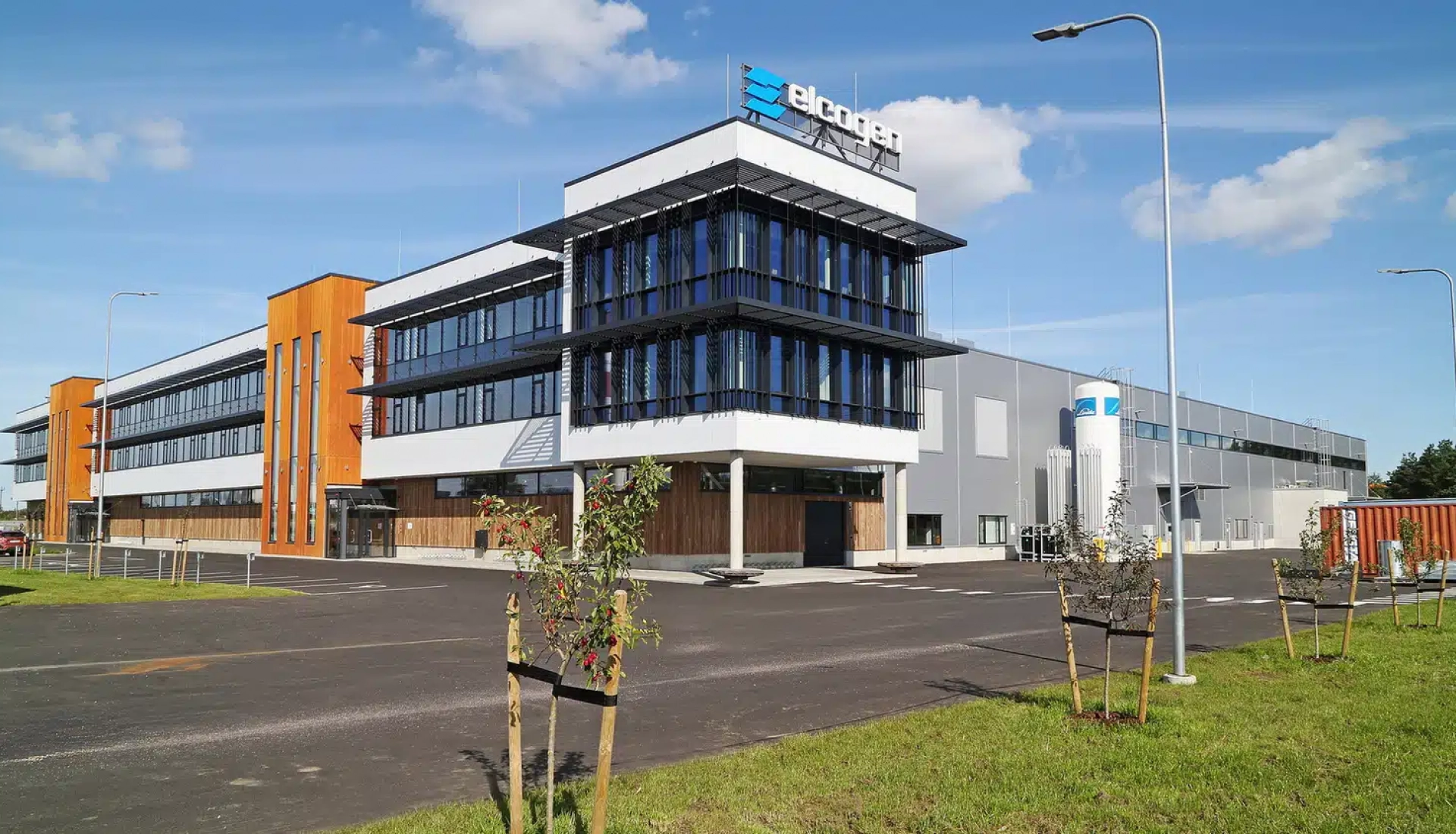 Elcogen inaugurates new high-volume SOC/SOEC manufacturing facility
